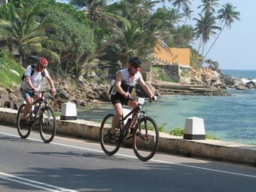 Cycling Tour of Paddy Fields and Villages in Galle