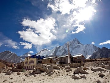 19 Days Mera Peak Climbing & Expedition – One Life-Changing Himalayan Adventure