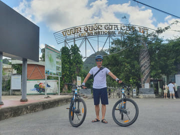 Easy Rider Cat Ba – National Park & Caving