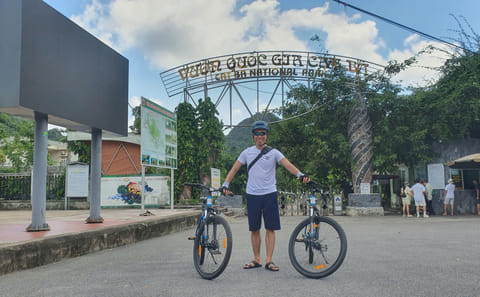 Bike Tour and Caving Adventure in Cat Ba National Park