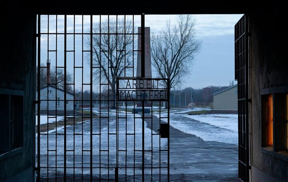 Private 5-Hour Tour of Sachsenhausen Memorial from Berlin