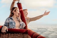 Dubai: Hot Air Balloon & Classic Land Rover Desert Ride 5