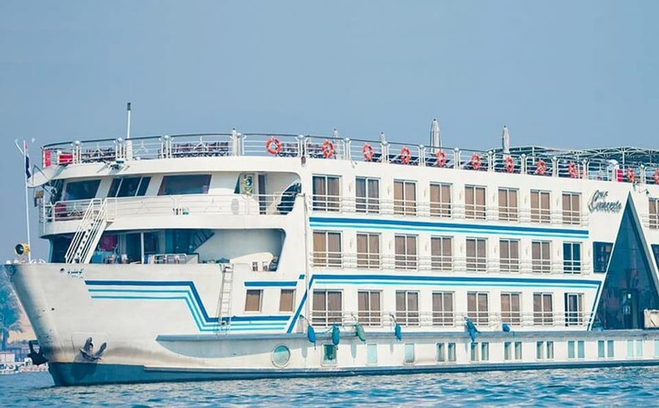 4-Day Nile Cruise with Hot Air Balloon Over Luxor and Abu Simbel