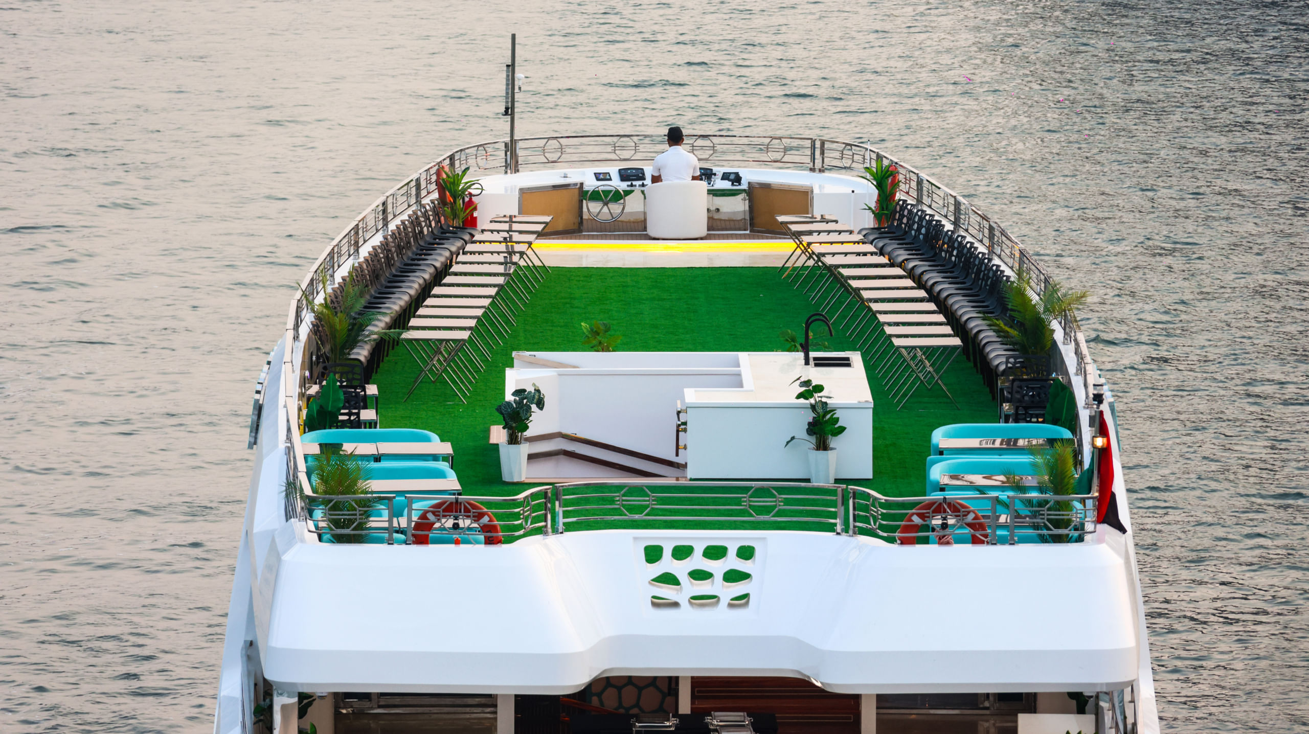 Rose Royale Mega Yacht Dinner Cruise