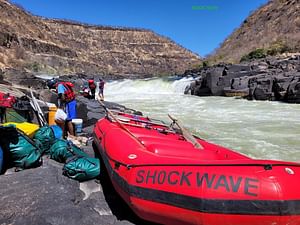 5 Days & 4 Nights Whitewater Rafting Victoria Falls (BOOK NOW)