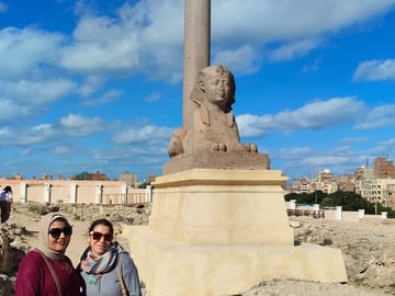 Alexandria Port: Catacombs, Citadel & Library Tour