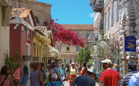 Private Full-Day Tour of Mycenae, Epidaurus, and Nafplio