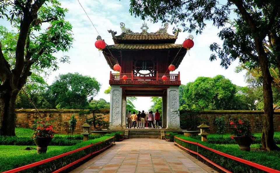 5-Day Sapa and Halong Bay Adventure from Hanoi