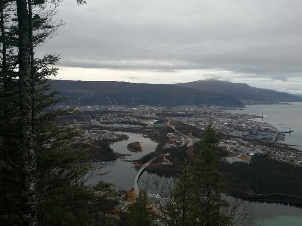 Guided hike to Tjuvtrappa (The "Thief stairs")