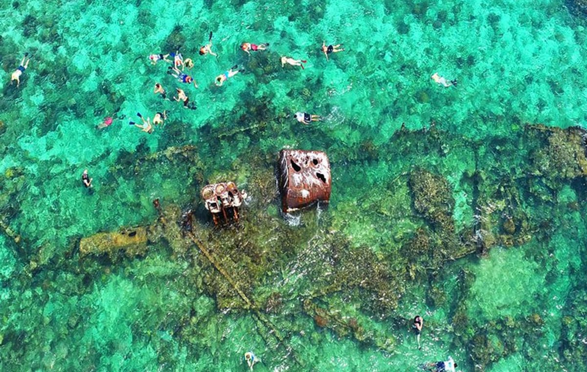 North Side Snorkel Adventure, Shipwreck, Starfish & Blue Channel