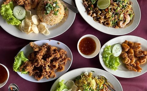 Langkawi Floating Lunch Local Cook and Grill Experience