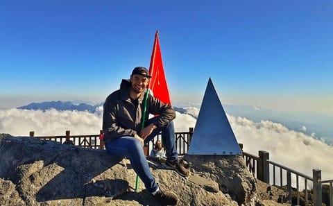 Fansipan Peak The Roof Of Indochina 2D1N Hotel Overnight in Sapa