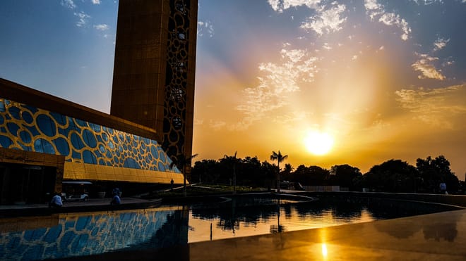Instagram Special City Tour of Dubai with High Tea 2