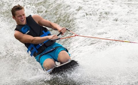 Private Knee Boarding Experience at Trincomalee Beach