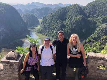 1 Day Luxury Tour in Bai Dinh, Trang An and Mua Cave
