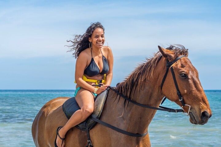 Martha Brea Bamboo Rafting with Transportation from Montego Bay