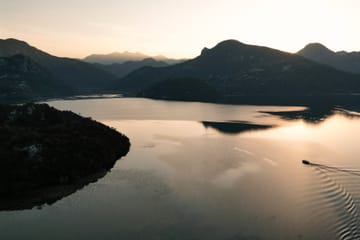 Skadar Lake Sunset Boat Tour with Wildlife Viewing and Wine