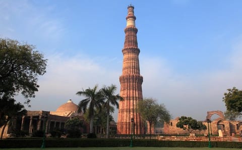Private Full Day Tour of UNESCO Sites in New Delhi