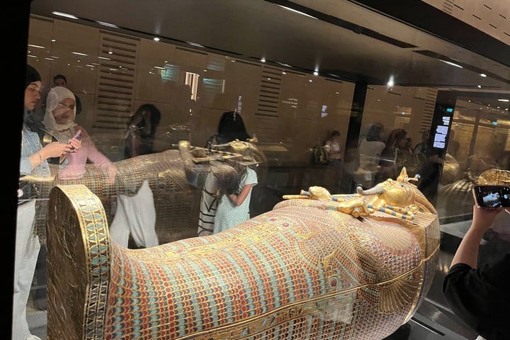 Expert Female Egyptologist to Grand Museum, Giza Pyramids, Sphinx