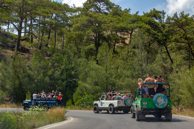 Green Canyon Jeep Safari with Lunch, Waterfall and Boat Trip 3