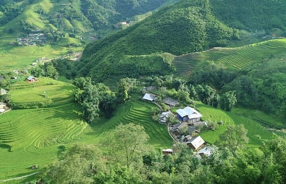 Sa Pa 2-Day Trek and Ethnic Minority Villages Homestay