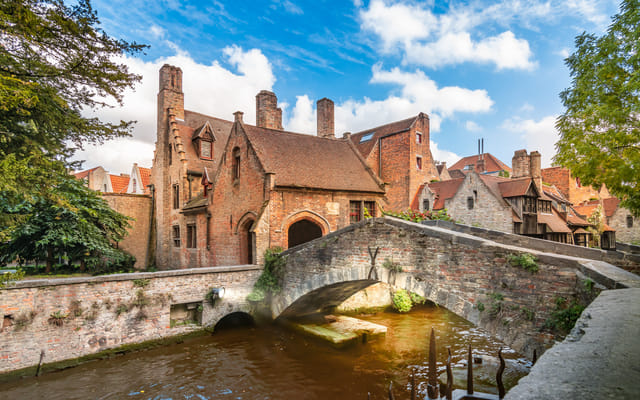 Bruges in 1 Day - Walking Tour - Audioguide in 7 languages