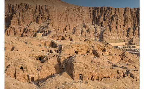 Luxor Highlights Tour: Valley of the Kings and Hatshepsut Temple