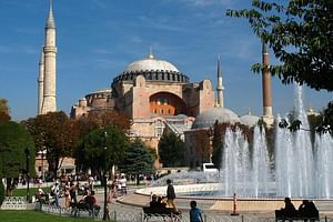 Hagia Sophia and Topkapi Palace Half Day Tour