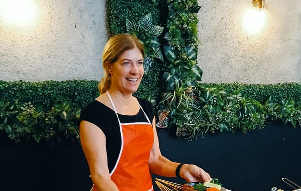 Jakarta Private Cooking Class and Experience Tour