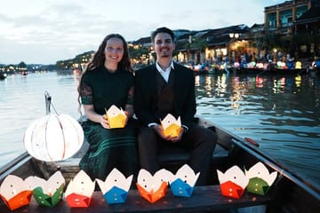 Hoi An Lantern Night Photoshoot | Unlimited Photos & Video