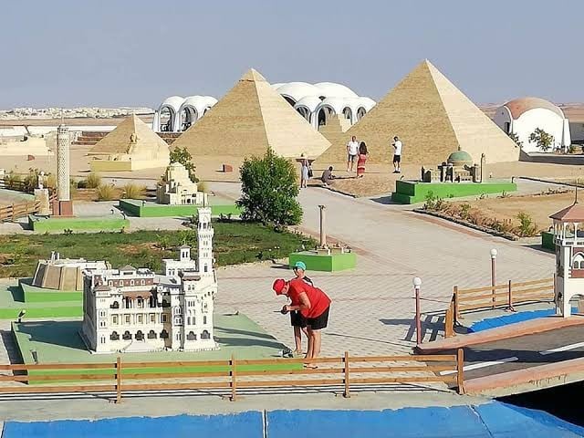 Mini Egypt Park
