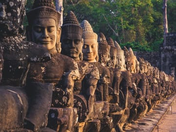 A Glimpse of the Angkor Temples 2 Days 1 Night
