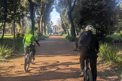 Villa Borghese: guided ebike tour to discover the green soul of Rome