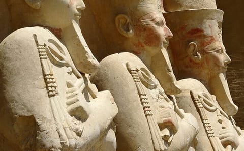 Private Day Tour to Luxor from Cairo with Flights and Lunch
