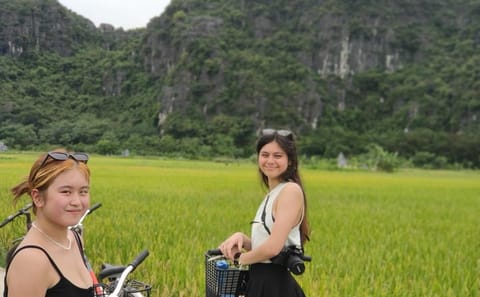 Mua Cave Tam Coc Hoa Lu Private Tour (Boat, Cycle, Local Family)