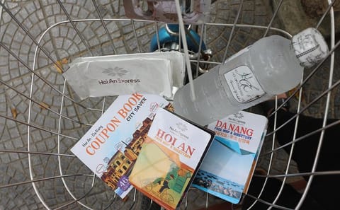 Bicycle Tour of Hoi An's Scenic Landscapes and Culture