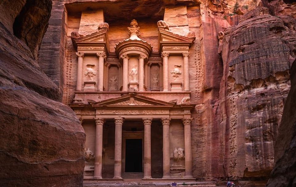 Private Day Trip to Petra and Little Petra from Amman