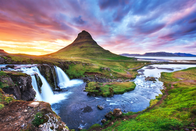 Mt Kirkjufell, a natural wonder and shooting location from Game of Thrones