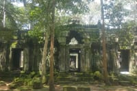Private Trekking Tour to The World Heritage Temples 5