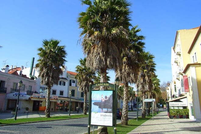Cascais Private Walking Tour with a Professional Guide 8
