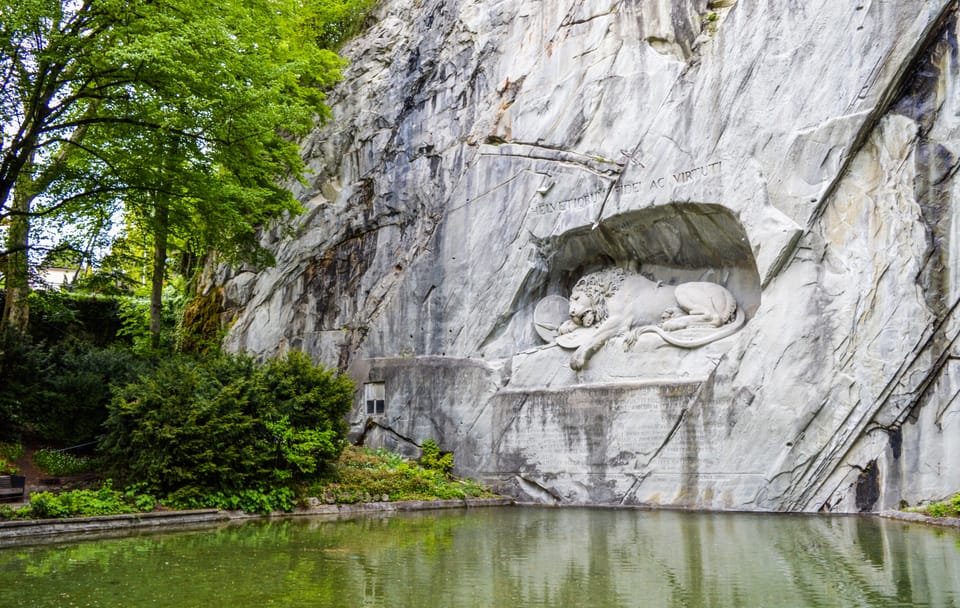 Scenic 8-Day Rail Tour of Zürich and Swiss Alps