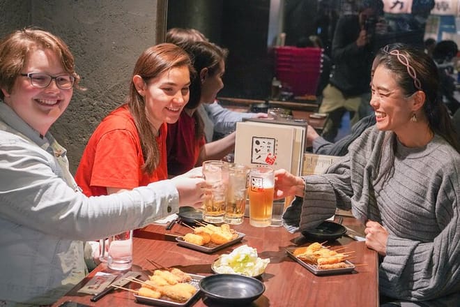 Osaka Bar Hopping Night Walking Tour in Namba (3 bars, 6 tastes) 3