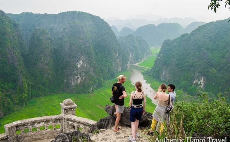 1 Day Luxury Tour in Bai Dinh, Trang An and Mua Cave From Hanoi