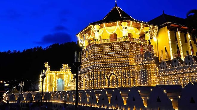 One Day Experience in Kandy (German & English) 6