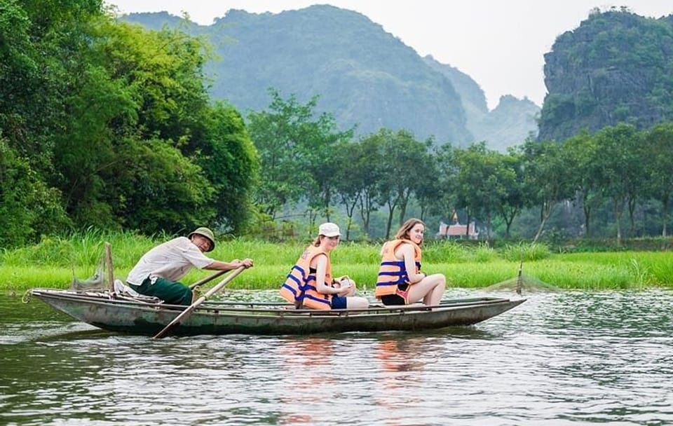 Hoa Lu Tam Coc Mua Cave Full Day Tour From Hanoi via Boat & Bike