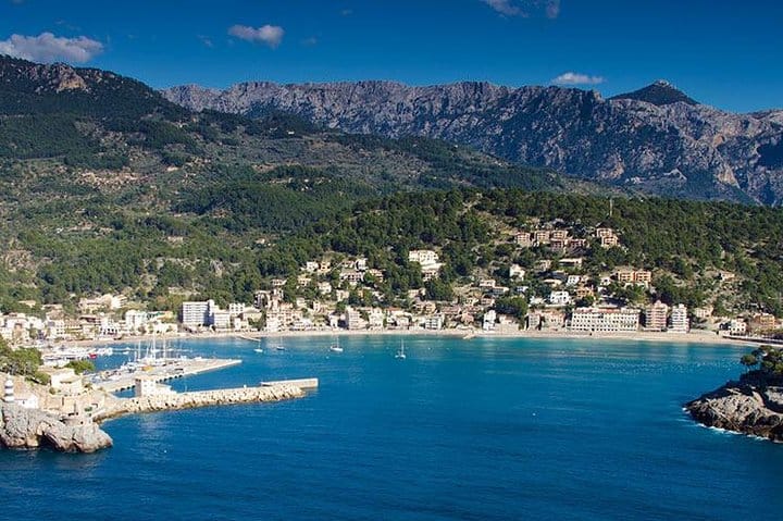 Mallorca Full Day Tour by Train, Tram and Boat 4