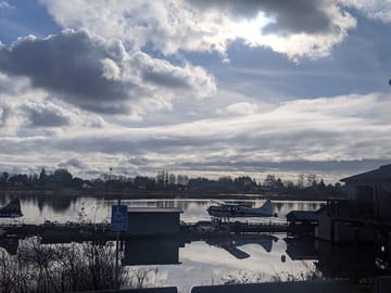 Air harbour seaplane