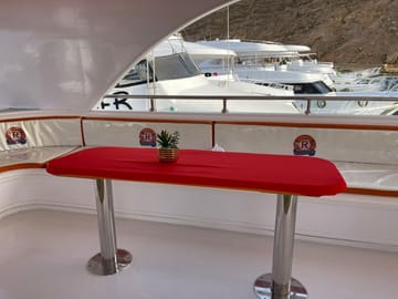 Dinner Cruise Along the Coastline of Sharm El Sheikh
