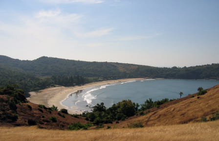 Cultural and Coastal Tour of Bangalore, Hampi, and Gokarna