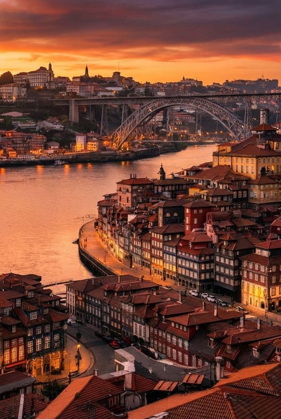 Porto Masterclass: Guided City Tour with Traditional Lunch 3